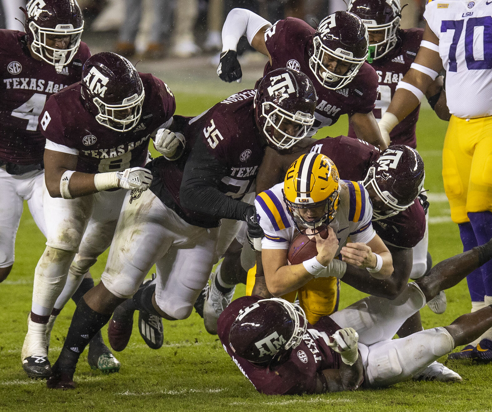 20201128 AM V LSU MM 01